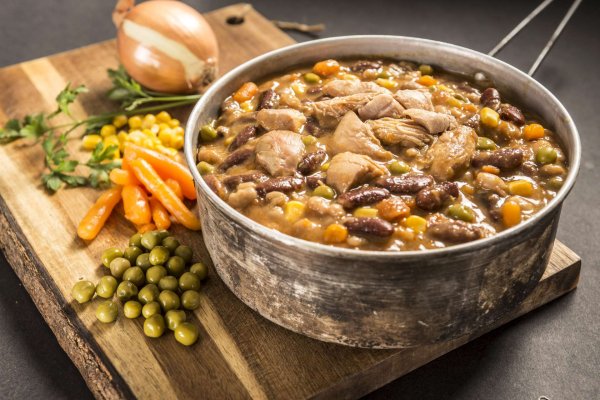 Adventure Menu | Chicken with beans and vegetables | MRE | 400g