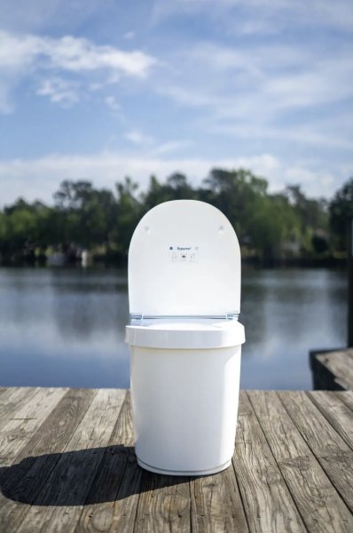 Urinseparerende toilet Separett Weekend Prime